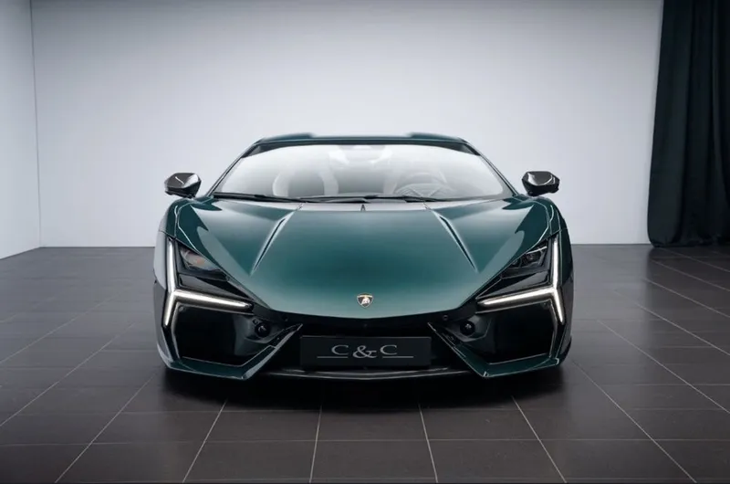 Lamborghini Revuelto 2026 2 Lamborghini Revuelto 2026 2