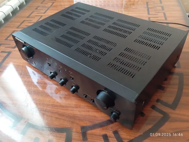 Усилитель marantz. PM 4400. 1 Усилитель marantz. PM 4400. 1