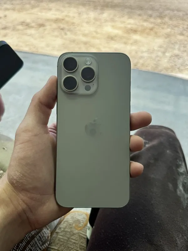 iphone 15 pro max 1