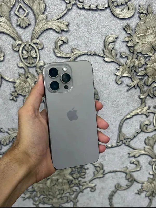 iphone 15 pro max 4