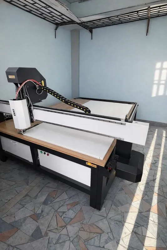 Продам фрезерный станок с ЧПУ (CNC Router)