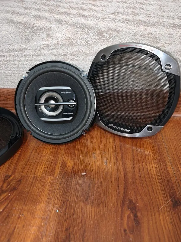 Pioneer 1675 v2 original made in vietnam