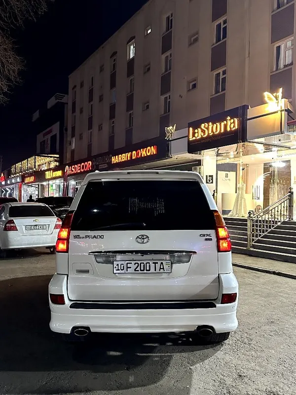 Toyota Prado 120 Белый Жемчуг 2