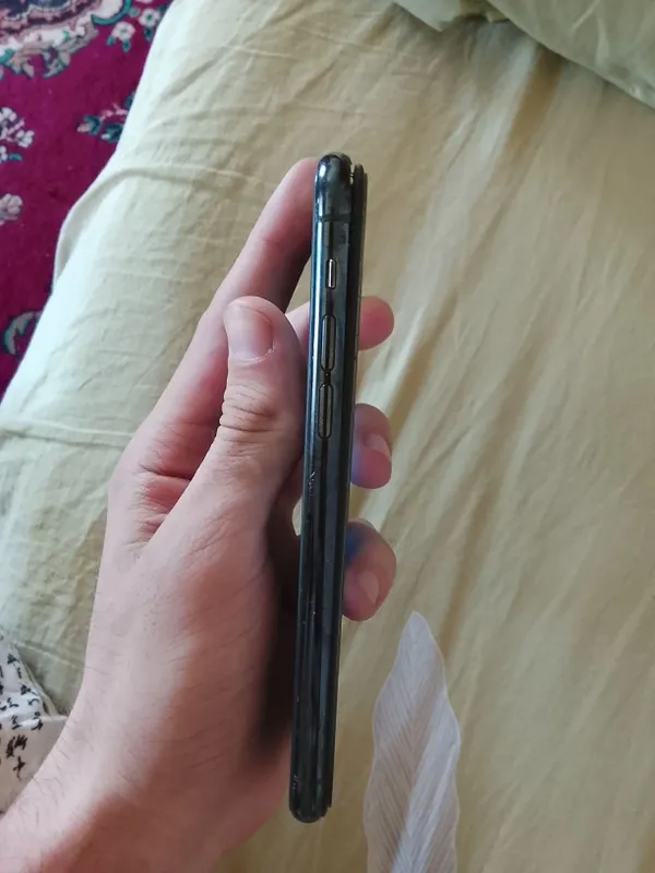 iPhone 11pro 4 iPhone 11pro 4