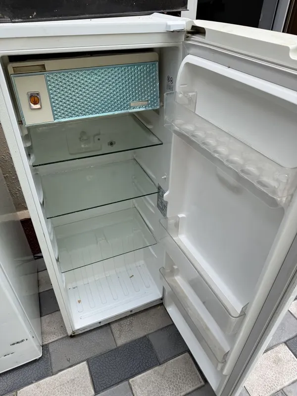 Lg xaladelnik 3