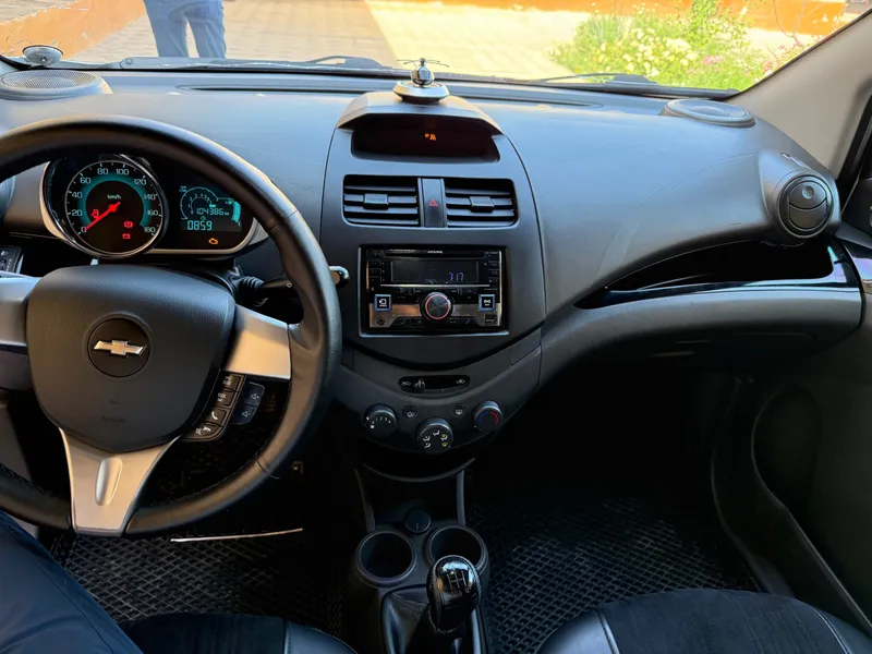 Chevrolet Spark 2 pos 2019 — фото 1