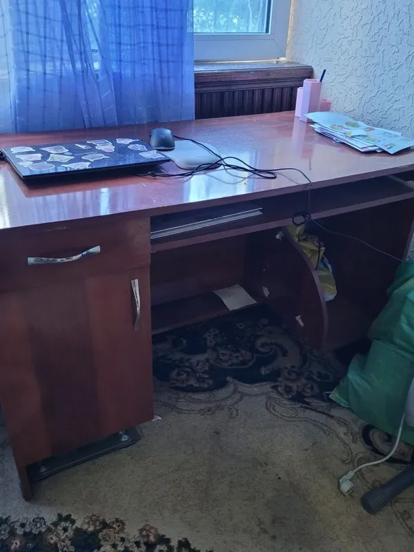 Письменный стол бакувват 1 Письменный стол бакувват 1