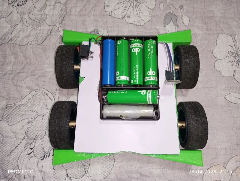 продаеотся робо футбол robotics 3