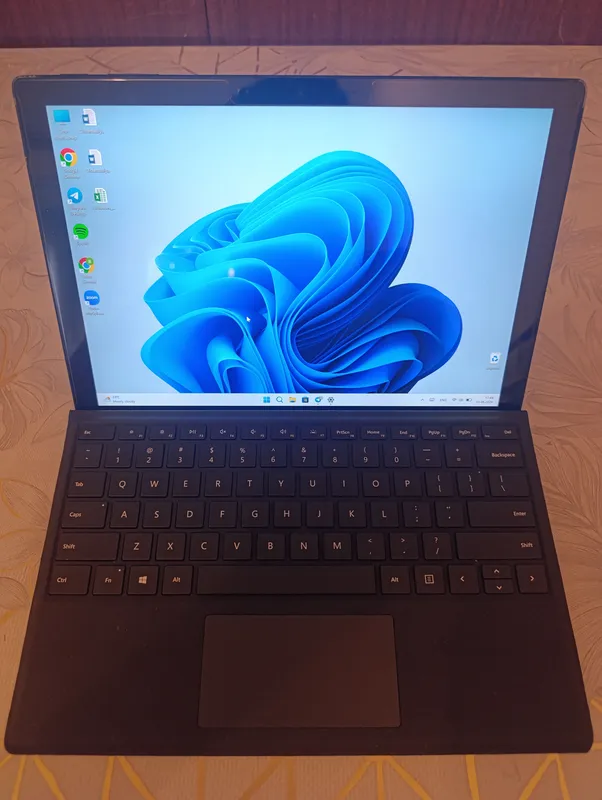 Microsoft Surface Pro 7+ — фото 1