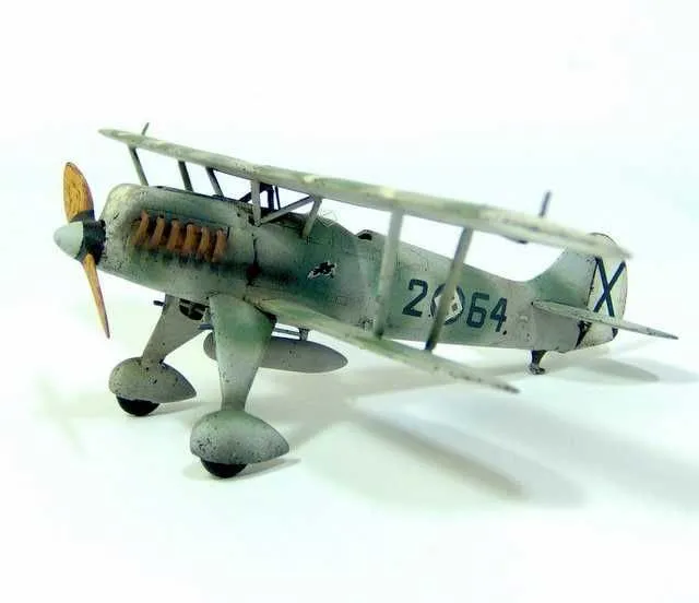 Сборная модель самолета Heinkel He 51 (ICM, 1:72) — фото 3