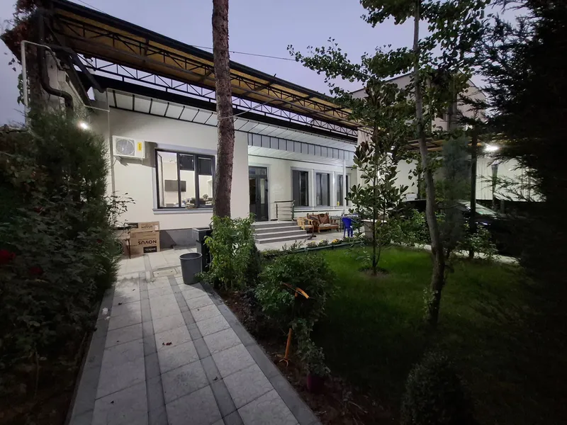 4-комнатная квартира, 140 м², Яшнабад 1 4-комнатная квартира, 140 м², Яшнабад 1