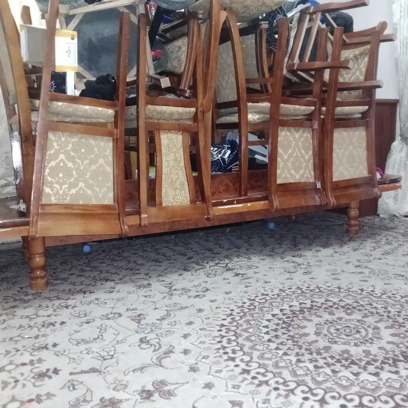 стол устол 12 талик 2 та бор