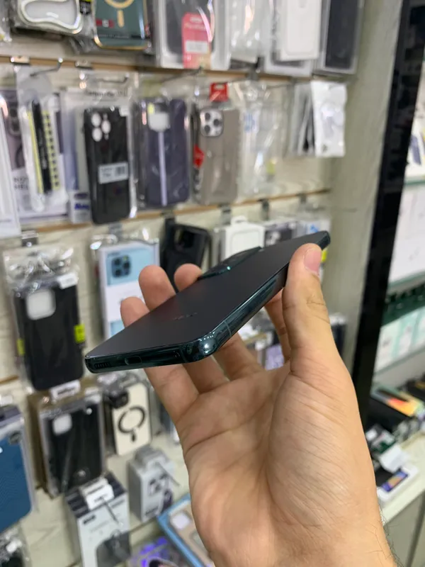 Samsung Galaxy S22 4 Samsung Galaxy S22 4