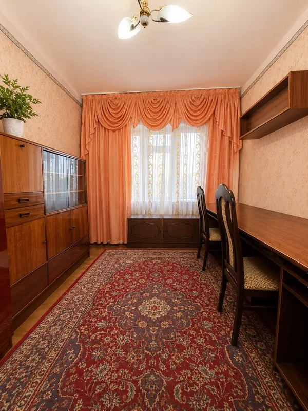 5 xonali kvartira sotiladi, yaxshilangan, Yunusobod 15 1