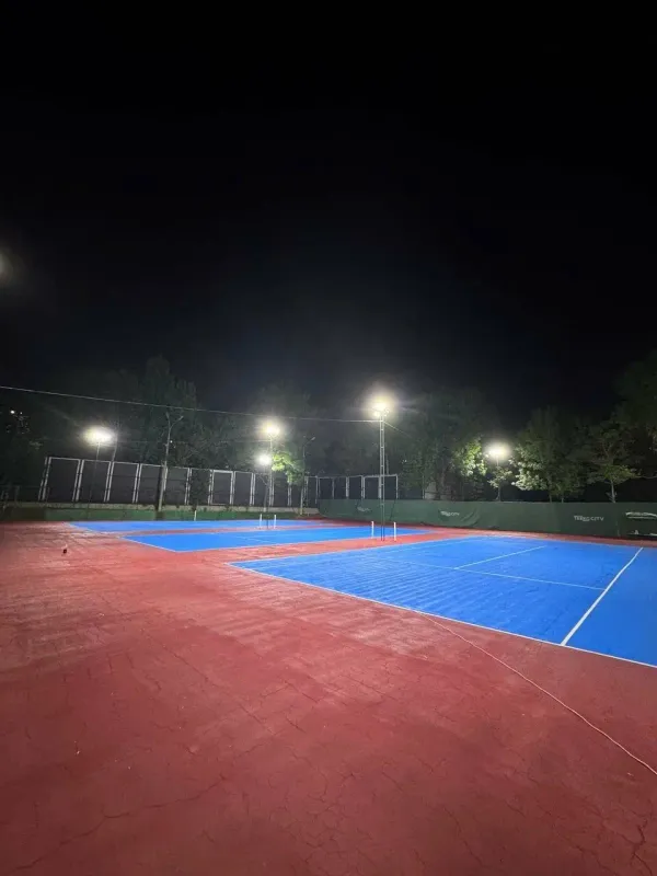 Tennis kort Shayxontohur | soatlik 3