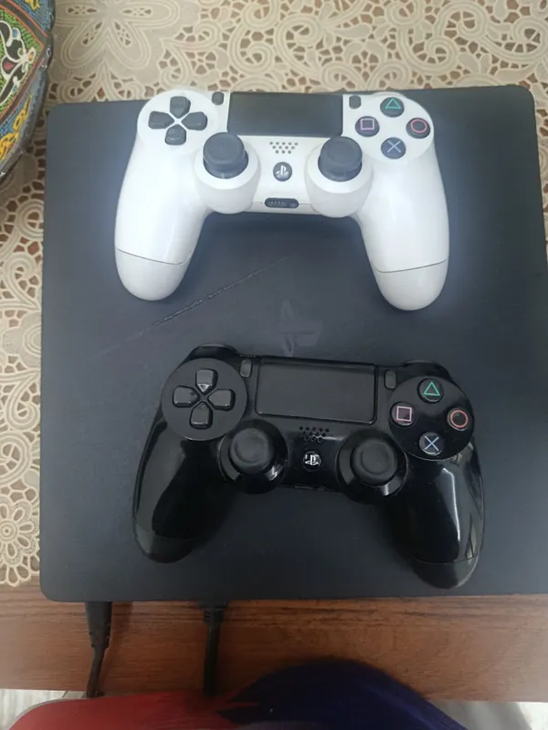 PlayStation 4 slim sotiladi srochna 4 oyin bor mk11 ufc 4 gta 5 fc 24 PlayStation 4 slim sotiladi srochna 4 oyin bor mk11 ufc 4 gta 5 fc 24