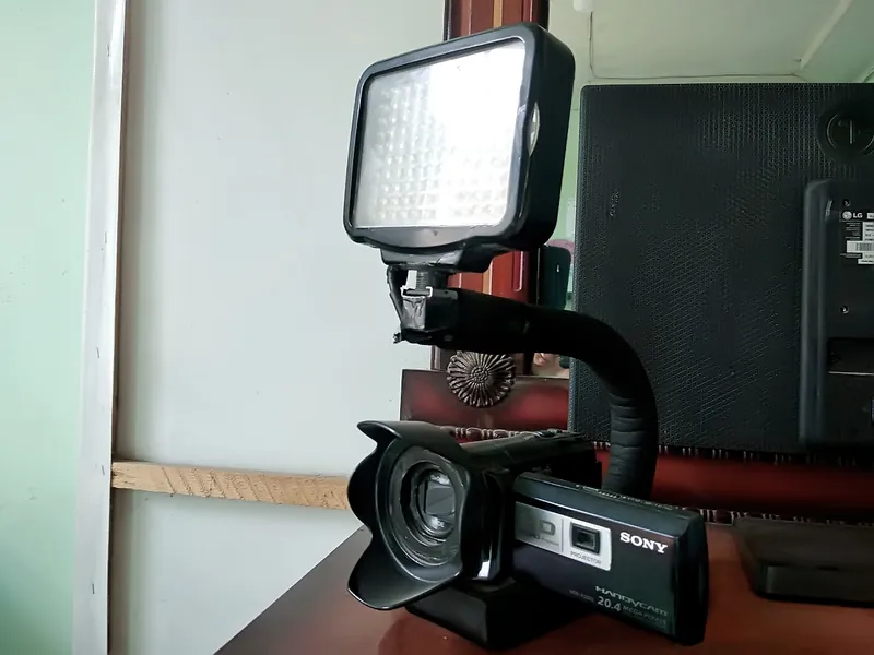 SONY HDR-PJ580 — Projektorli Videokamera! — фото 3