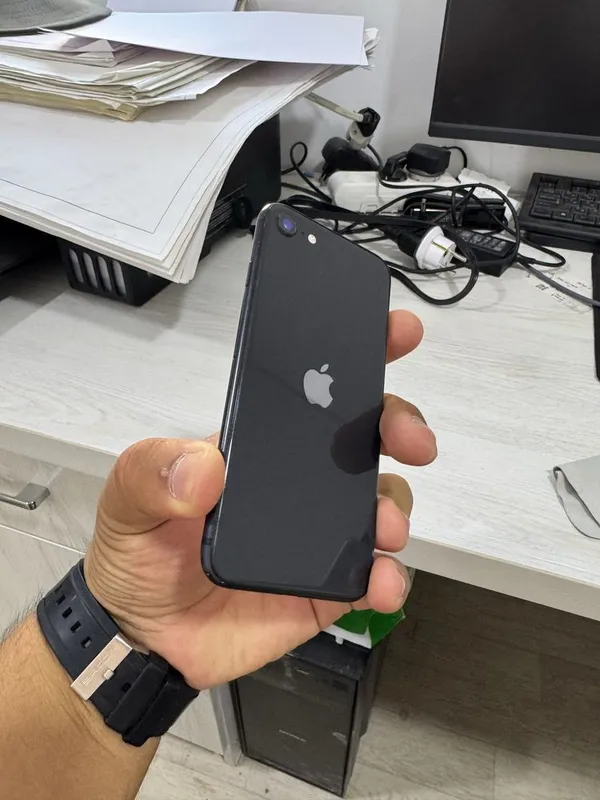 Iphone SE 2020. 3