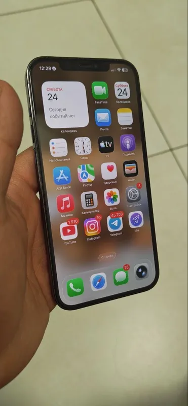 Iphon 12 pro max 256 gb karopka bor holati 10/9 7