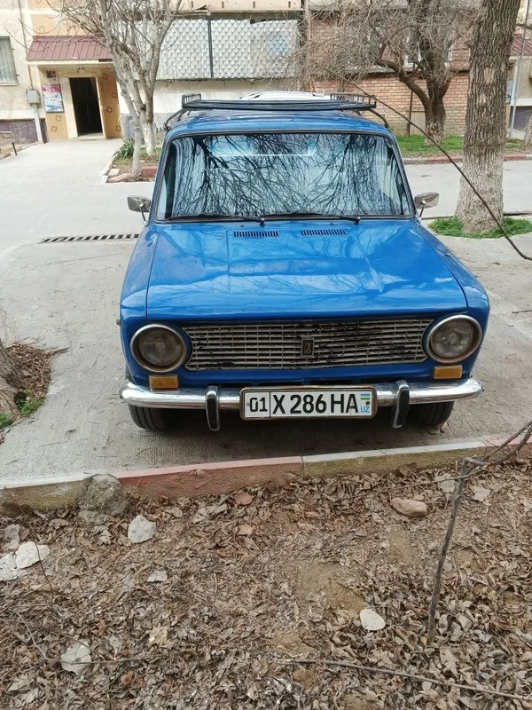 Продам машину VAZ 2102