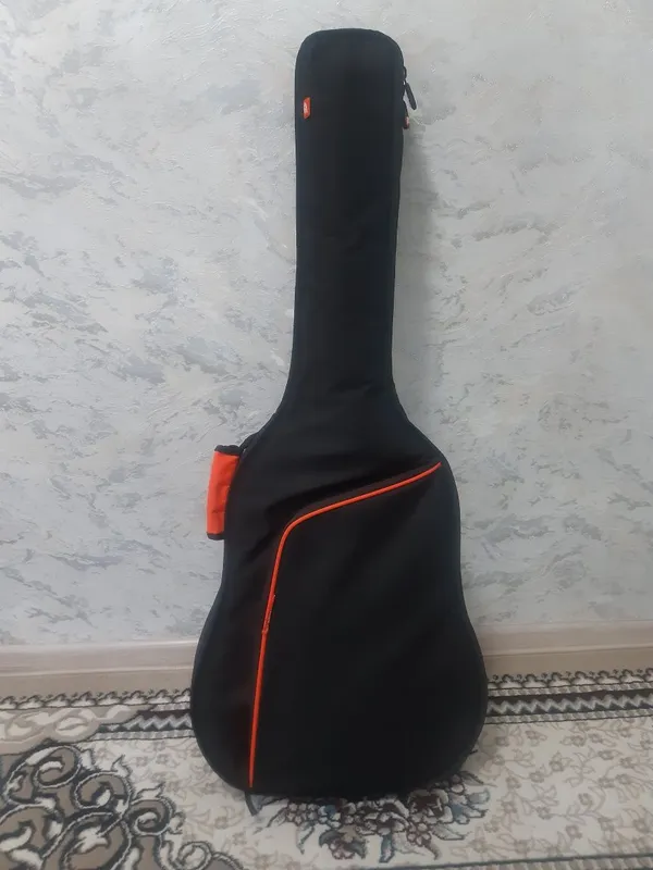 Gitara eshten akustik chixol bilan 2