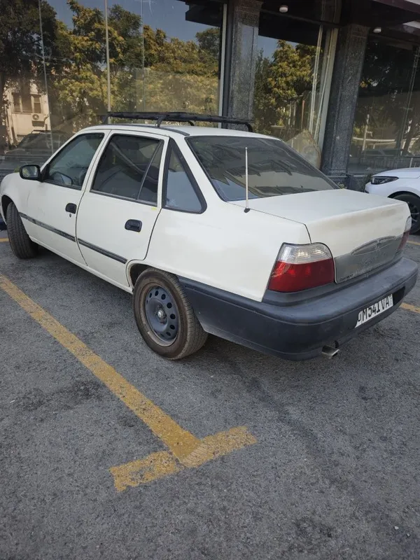 Нексия 1 сотилади 2