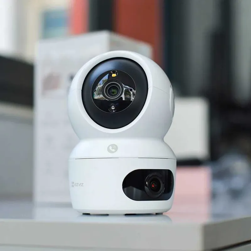 Камера Ezviz Wi-Fi CS‑H7C 4MP — фото 1