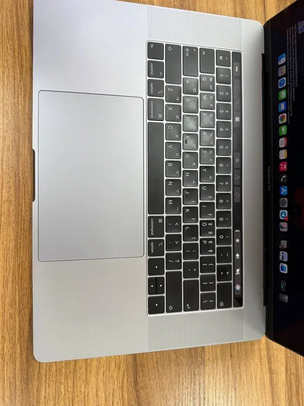 Mac Pro 2019 corei7 Mac book 3