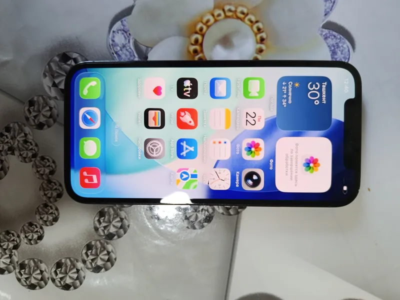 Продам Iphone 12 pro 128 gb ёмкость 78