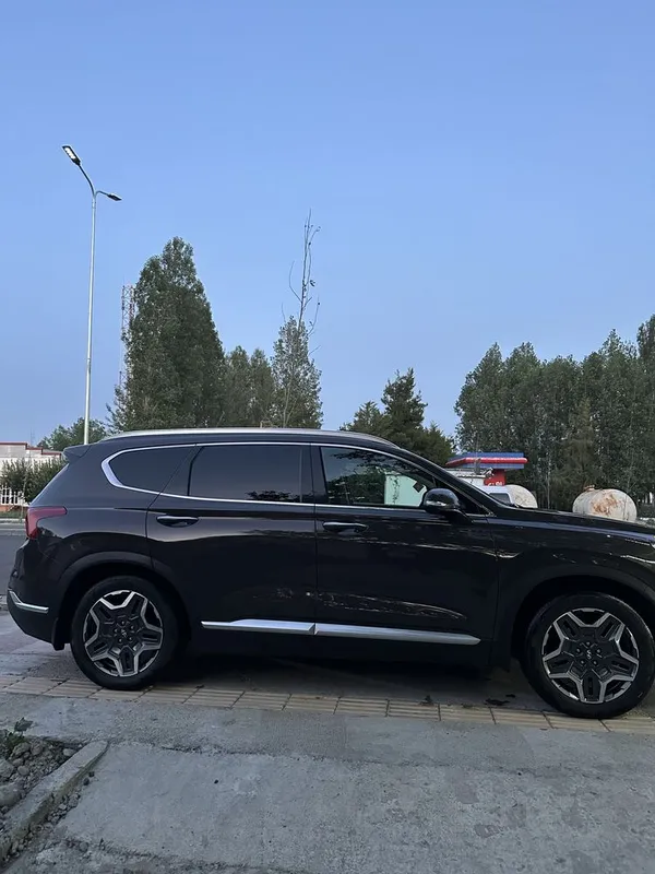 Santafe Eng fulli 2.5 9