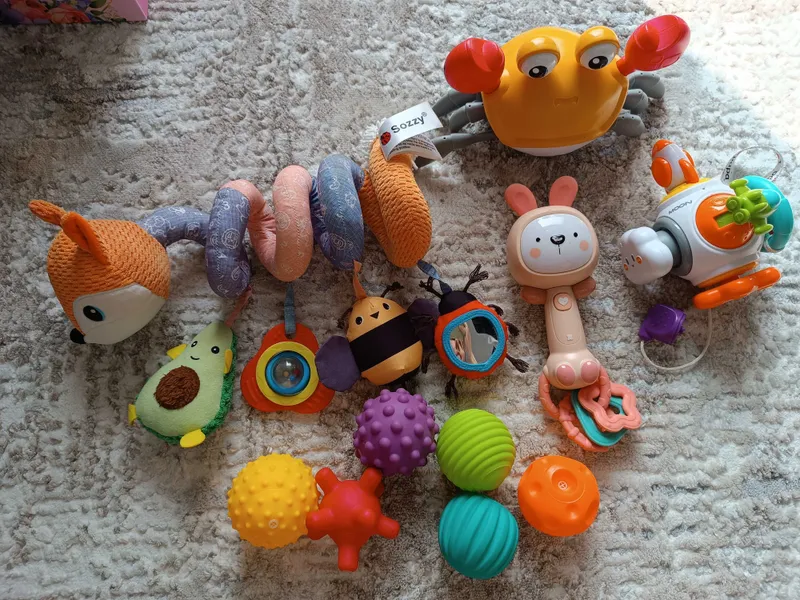 Продам игрушки развивающие 1 Продам игрушки развивающие 1