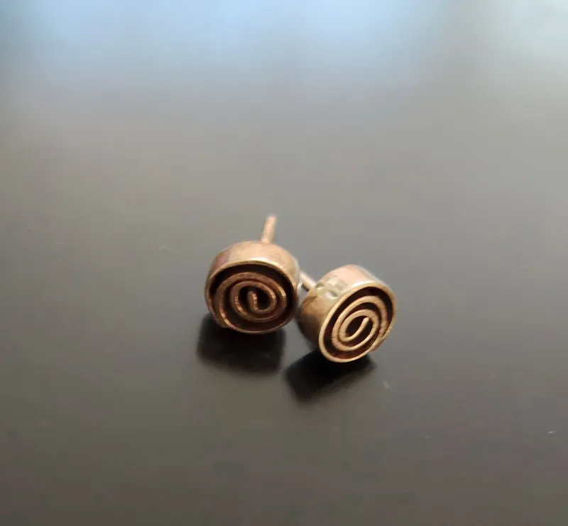 серебро серьги гвоздики новые