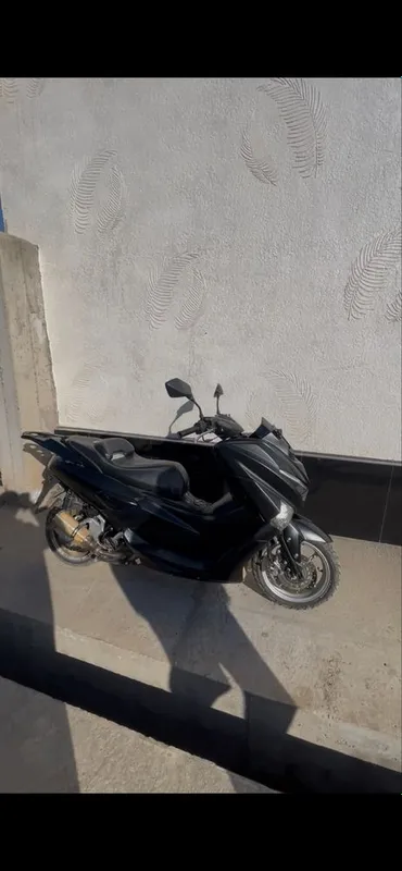 N-MAX moto sotiladi 1 N-MAX moto sotiladi 1