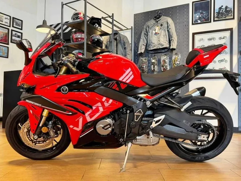 Voge RR660S mototsikl 2 Voge RR660S mototsikl 2