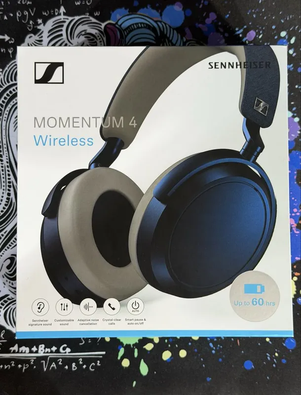 Продаю новые Sennheiser Momentum 4 Wireless.