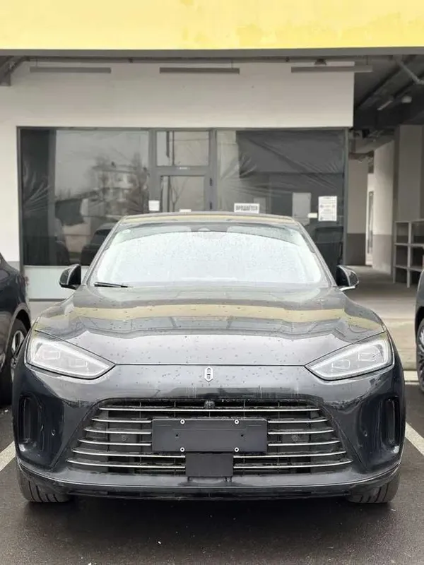 SERES m5 awd full gibrid naxt va xalol nasiyaga 1