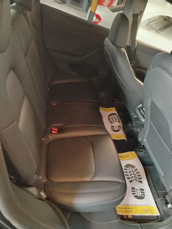 Tesla Modely Y 2024 yil 4 Tesla Modely Y 2024 yil 4