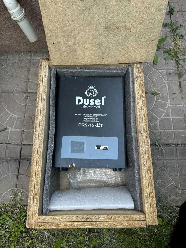 Dusel DRS-15kW avtomatik kuchlanish stabilizatori Dusel DRS-15kW avtomatik kuchlanish stabilizatori