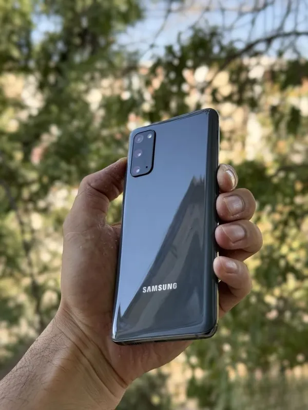 Samsung Galaxy S20 1 Samsung Galaxy S20 1