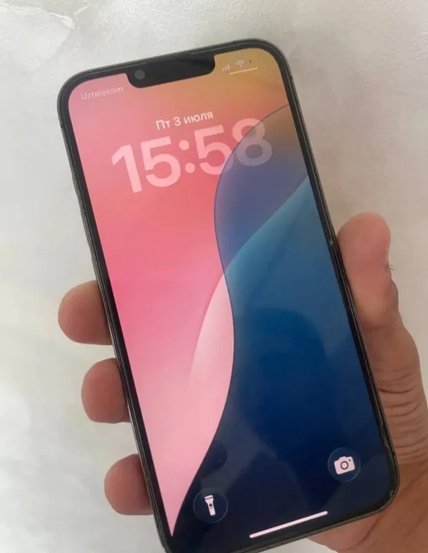 iPhone 13 pro 3