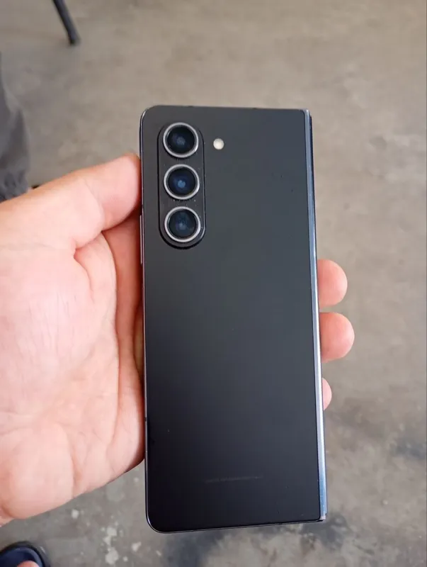Samsung z fold 5 — фото 1
