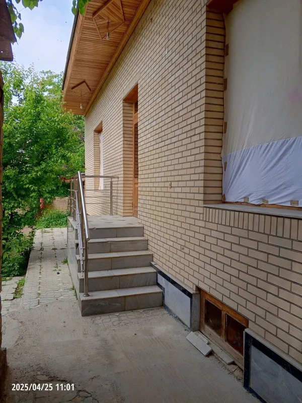 Hovli 6 sotix tayyor uy joy gaz svet suv bor srochni sotiladi — фото 5