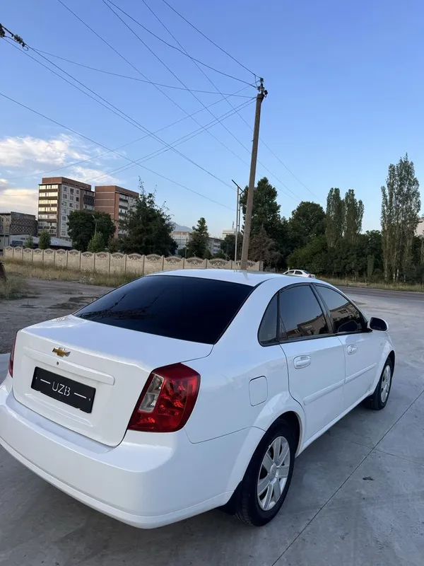 Chevralet Gentra 2015 Mexanika 3