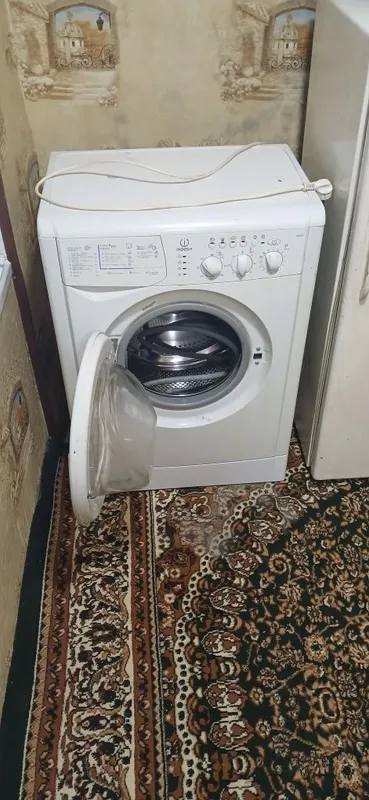 Стиралка INDESIT требует ремонта — фото 1