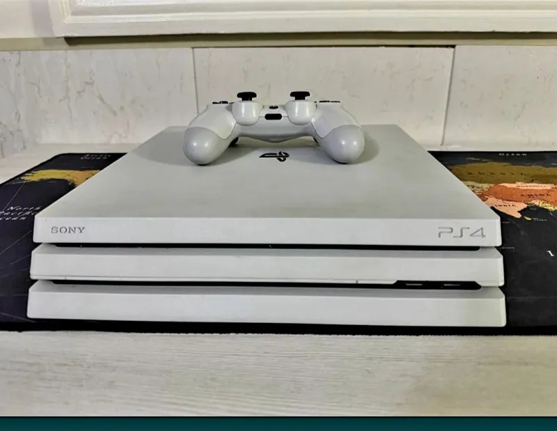 Playstation 4 Pro — фото 1