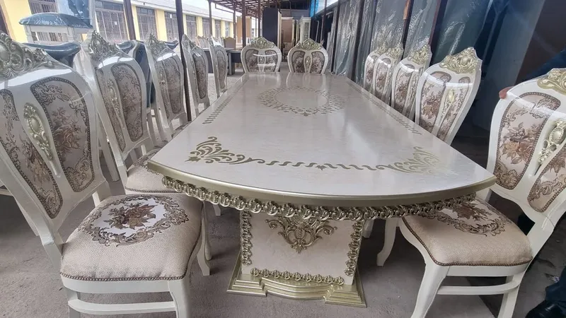 Стол стул мебели