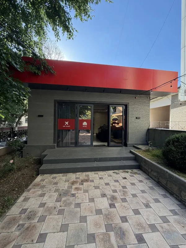 Аренда 50 м2 коммерческий помещения на Алайский