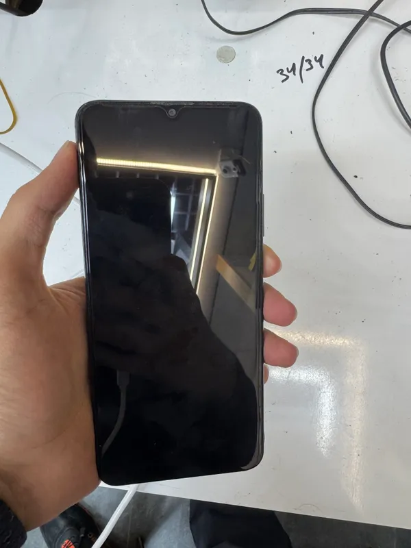 Telefon huawei nova Y70 3