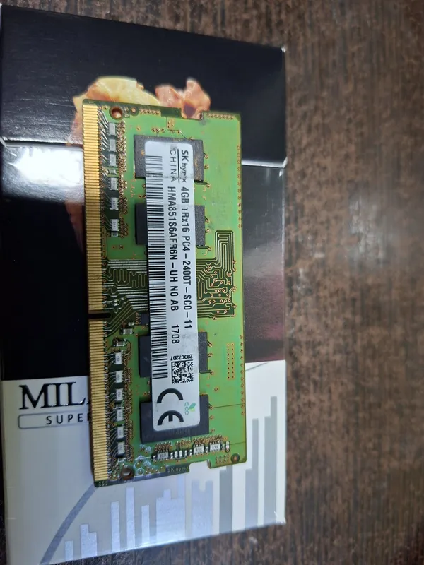ddr4 Aperatfka 4 gb notbukimga kotasini qoygandim shunig uchun sotvoma ddr4 Aperatfka 4 gb notbukimga kotasini qoygandim shunig uchun sotvoma