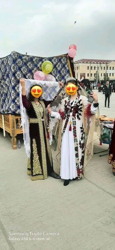 Оба по 500 тысяч 1